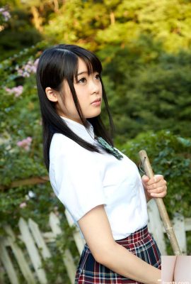 (Luna Mizuki) Entraînement honteux d’une belle écolière après la section fleurs (50P)