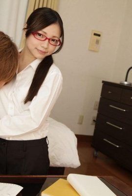 (こころこころ) Étudier avec le professeur de porno (40P)