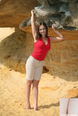 Julia – Grotte de sable (90P)