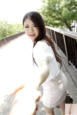 (Shirakawa Rina) Discuter avec une femme que vous avez rencontrée par hasard dans l’ascenseur (32P)
