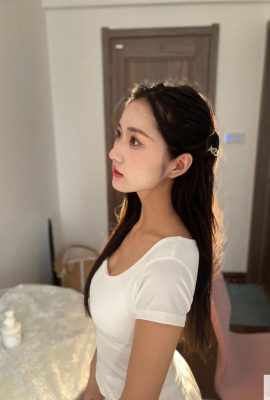 [Collecte sur Internet]Les millions de photos privées de la fille de l’aide sociale Huan’er ont été divulguées en ligne (1) (79P)