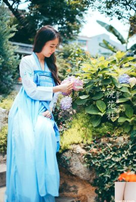 [浣花社]Œuvres Jeune mannequin de style ancien Hanfu – Mao Xinyi (45P)