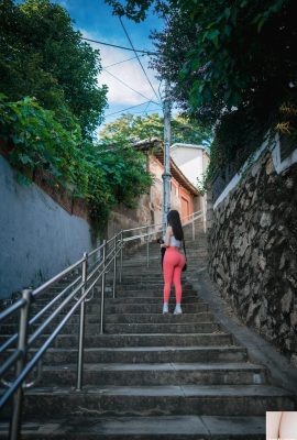 [ZziZzi] Les beaux seins ronds et dodus de la top coréenne coréenne sont tellement incroyables et tentants (52P)