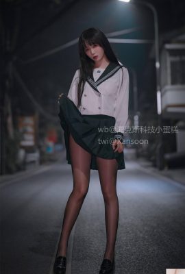 (Collection en ligne) Exclusivité VIP « JK Corridor » de la fille sociale Xuan Xiao (91P)
