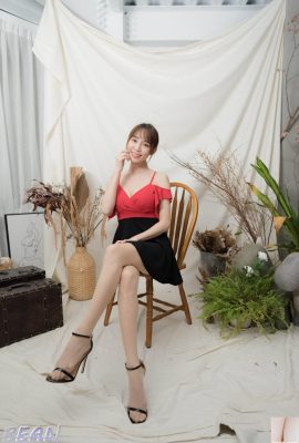 (Chapitre supplémentaire sur les belles jambes) Les mannequins aux longues jambes Cai Yixin et Chen Qiaowen ont de belles jambes avec des talons hauts (27P)