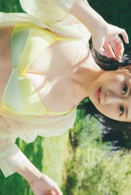 (Furuhata Naikazu) La belle silhouette de l’idole associée à un bikini est tellement tentante… (5P)