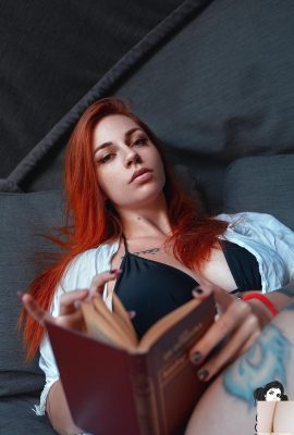 (Suicide Girls) 24 mars 2023 – Lucelf – Je suis ton livre préféré(48P)