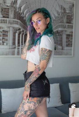 (Suicide Girls) 27 décembre 2022 – Venisons – son dernier souhait(47P)