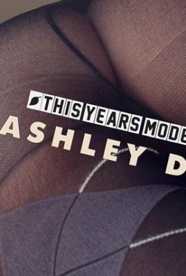 (This Years Model) 01 septembre 2023 – Ashley Doll – Les collants d'Ashley (46P)