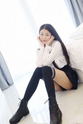 Album photo audacieux et sensuel du jeune mannequin MFStar Shanghai avec diverses images – Laura Su Yutong (77P)