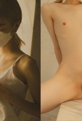 Le « corps super sexy » de la jeune fille loli expose les trois points et la vue arrière est extrêmement tentante (44P)