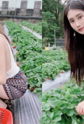 La petite fée sexy Queenta Xu Yier sort cueillir des fraises avec son propre « lait concentré » (11P)