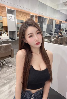 Le buste séduisant de la jolie fille sexy « Nina Zhang Zhang » a choqué le public et est immédiatement devenu la base (10P)