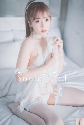 Hanari – Snowcat Vol.1 (35P)