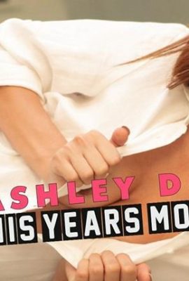 (This Years Model) 30 janvier 2024 – Ashley Doll – Jeans de poupée (46P)