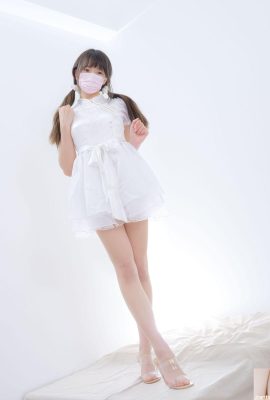 Photo privée d'une jolie fille avec des nattes – Haruyuki (113P)