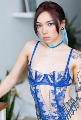 (Suicide Girls) 27 avril 2024 – Roxylove – La princesse brune (60P)