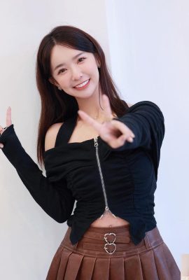 Les fans de la fille sexy « Zhang Yahan » avec une apparence douce et un corps chaud ont regardé Dongmo Tiao (10P)