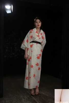 Ensemble de photos corporelles privées du mannequin coréen Yuna (76P)