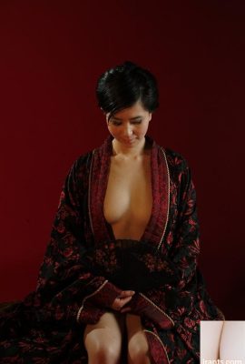 (Collection de modèles chinois) Le meilleur modèle nu de jeune femme Tianhong Photo Studio séance photo privée complète d'art nu (87P)