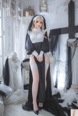 (Collection en ligne) Fille du bien-être Yiyi « Nun » VIP exclusive (59P)