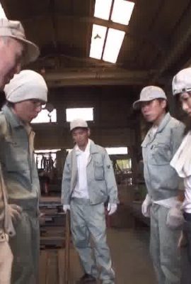 Une fille travaillant dans une petite usine – Aoi Nohara (103P)