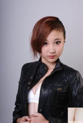 (Modèle chinois sexy) Prise de vue privée sexy à petite échelle du jeune mannequin Lin Xiaojiao (34P)