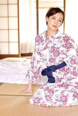Mizuhara Rika: Organisation de voyage de printemps chaud secrète (26p)