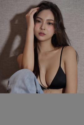 La fille chaude à longues pattes « Kaiqing Yui » remporte le cœur des internautes (20p)