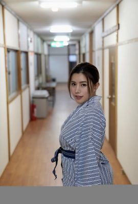 (Naoi Maria) Corps parfait avec une figure ronde et dodue qui rend les gens lubriques (23p)