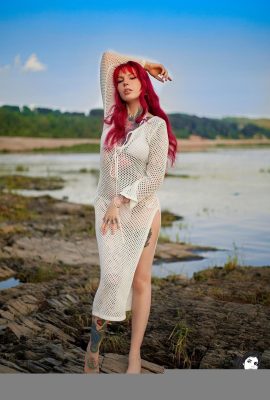 (Suicide Girls) 20 mars 2025 – Hellia – les sirènes existent (48p)