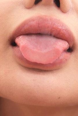 Nanase Shinon: Lips – Je veux être enveloppé dans les lèvres brillantes de Nanase Shinon – (21p)