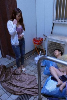 (Hatano Yui) Une femme qui ramasse et garde un homme Hatano Yui (20p)