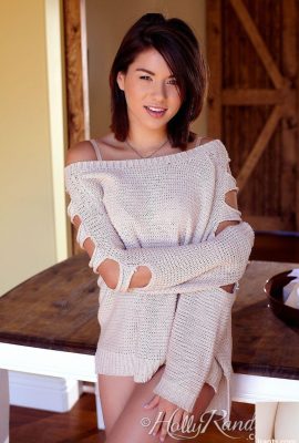 DSOLO Girl Shyla Jennings enlève un pull et des sous-vêtements pour montrer son snatch (12p)