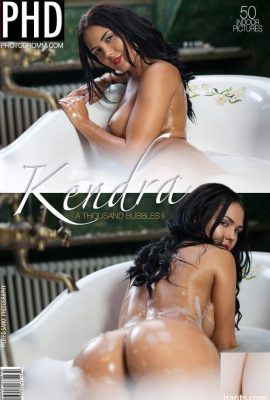 (Photodromm.com) (2016-04-18) Kendra – A Thousand Bubbles II