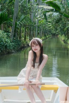 La fille chérie « Yuka » a un sourire profond aux yeux d’électricité qui est si charmant! Doux à ton cœur (10p)
