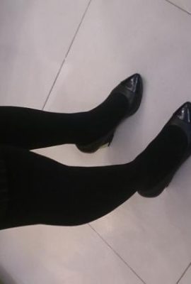 Les soies noires sont là pour se présenter à nouveau! (46p)