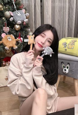La beauté sexy « Xiao Zhixuan » a une figure qui dépasse l’imagination. Il est presque tombé des seins (10p)