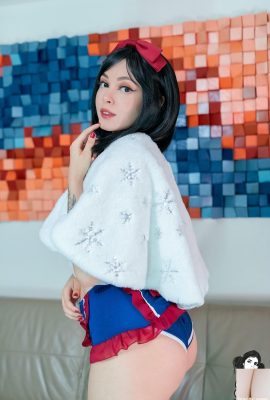 (Suicide Girls) 03 juin 2025 – Biawhite – Blanche-Neige (52p)