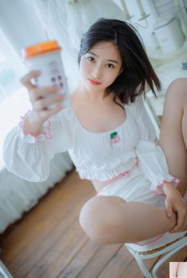 (Modèle national corps humain) Nnian »La fille qui aime Lollipop » (35p)