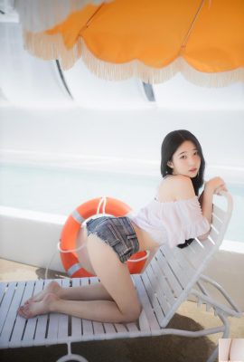 (Yeon woo) montrant un corps sexy et magnifique (37p)