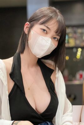 Montrez votre belle silhouette et vos joues pliées. T-won rich⒀feeding des amis louange w (10p)