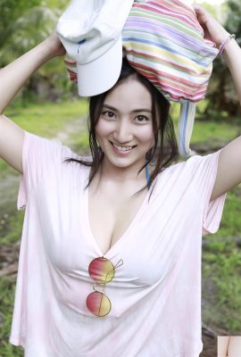 (Saaya Saya) Belle femme mature, montrant sa bonne silhouette, extrêmement tentante (33p)