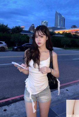 Pretty Face « Joan » a une silhouette incroyable (10p)