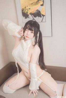 La petite chatte de la jeune fille