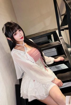 Le profil sensuel de « IVY Yihan » dégage un tempérament glamour (10P)