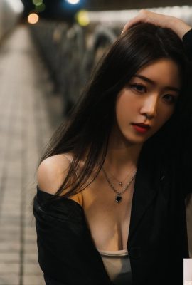 « Zoe Ruoyi » a un joli visage et un corps sexy qui donne aux gens un air si ivre (10P)