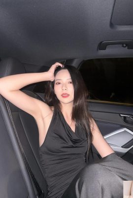 « Zeng Xuifan Demi » a de grands yeux, un doux sourire, un corps mignon et dodu et montre sa silhouette (10P)