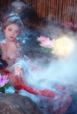 Gros seins, bain de beauté classique