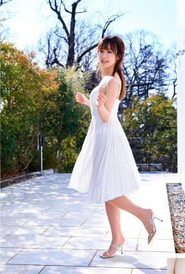 (YAMI ヤミ) Jambes claires et fines + taille sexy (27P)